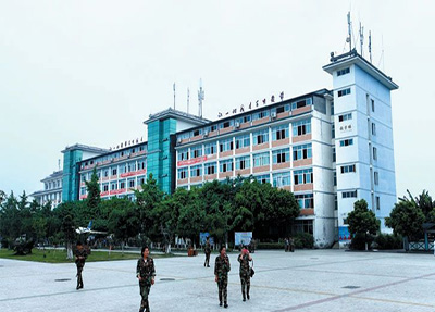 学校教学楼.jpg