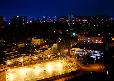 学校夜景.jpg