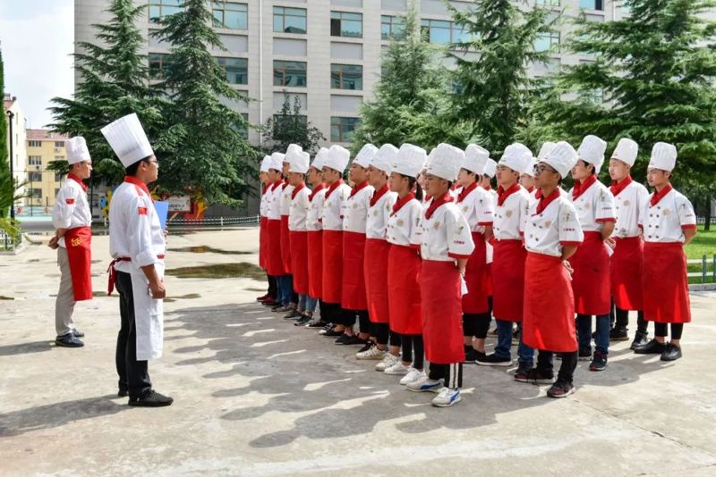 山东烹饪学院的一天