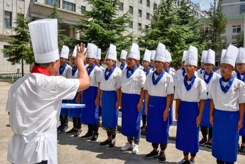 山东烹饪学院的一天