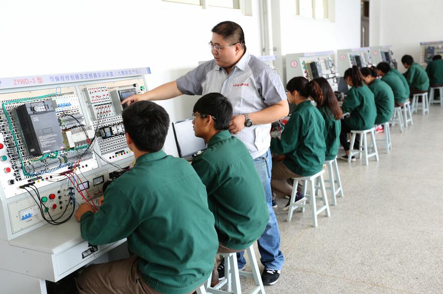 烟台港湾学校港口电动机械驾驶与维修怎么样？教学质量好吗？