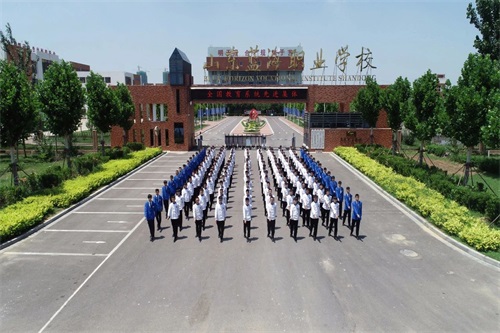 学做精品蛋糕 就来山东蓝海职业学校！