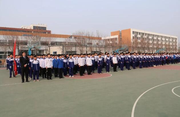 雷锋日 我们在行动|山东蓝海职业学校雷锋活动月拉开帷幕