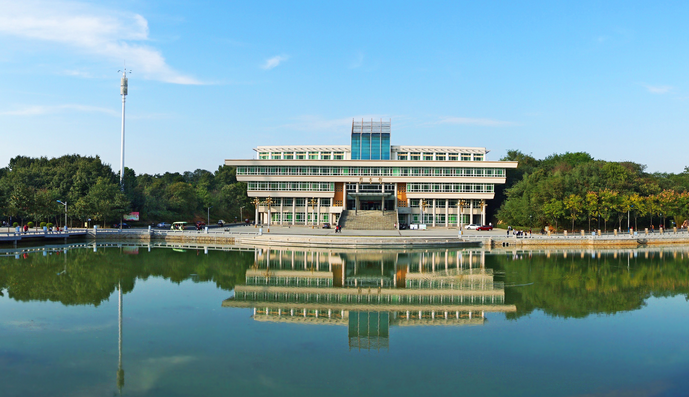 信阳师范学院怎么样 评价排名好不好(10条)