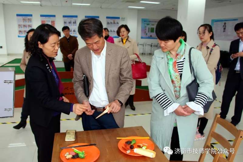 济南市技师学院医药与化学工程系举行“技能竞赛月”系列活动