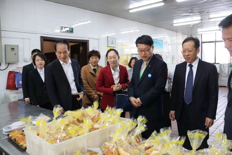 韩国杨州市副市长一行来山东蓝海职业学校参观交流