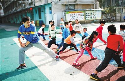 男生可以学幼师专业吗？