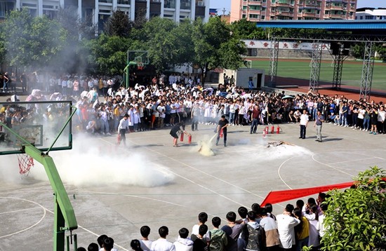 重庆市医药学校招生录取分数线