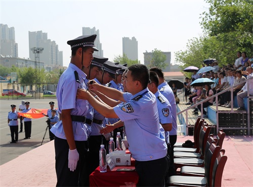 东营金盾司法学校举行2019级提前批一二批次新生汇报表演暨表彰大会   