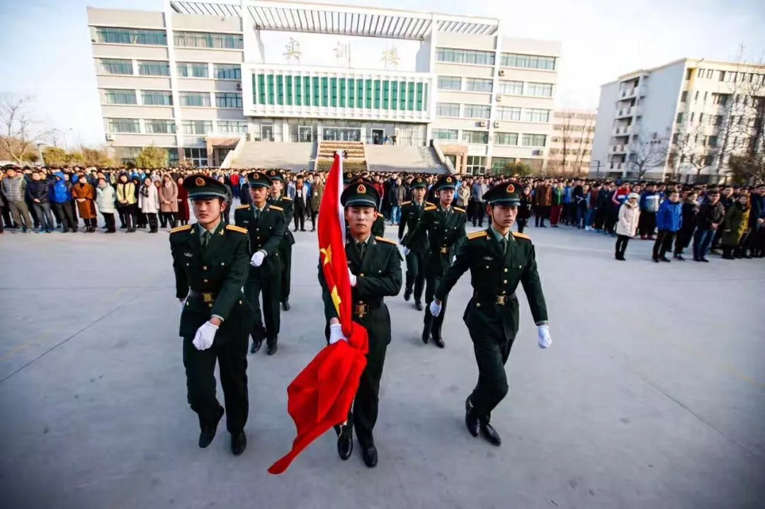 为何许多学生选择山东省潍坊商业学校？