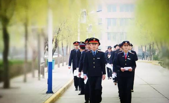 成都市铁路职业学校最新招生要求