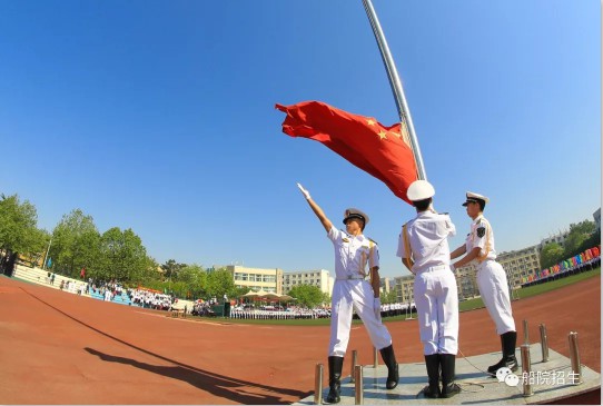 与同类院校相比，青岛远洋船员职业学院都有哪些优势？