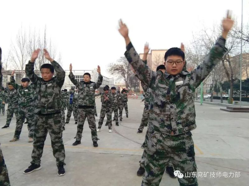 山东兖矿技师学院电力部广播体操大赛圆满结束