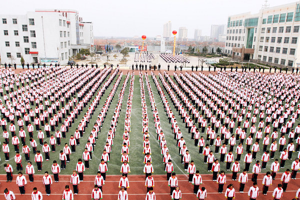 全市第三套中小学生广播体操评比活动圆满结束