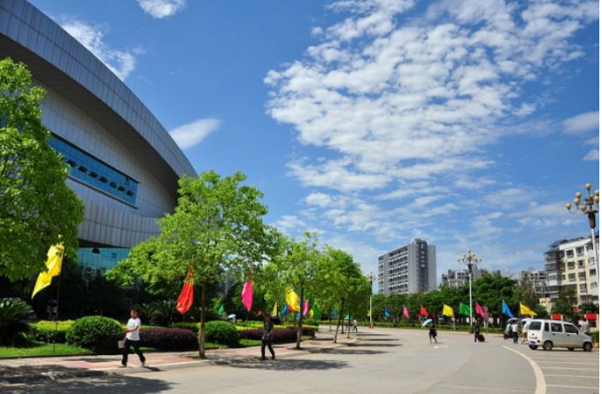 绵阳师范学院2021年招生录取分数线