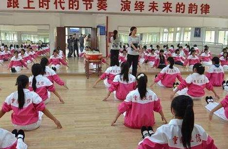 重庆学前教育就业形势怎么样,重庆幼师学院