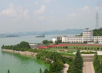 学校建筑3.jpg