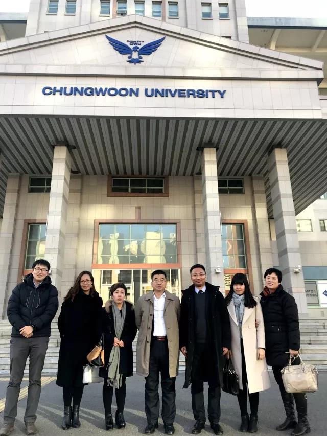 青岛求实职业技术学院代表团访问韩国青云大学